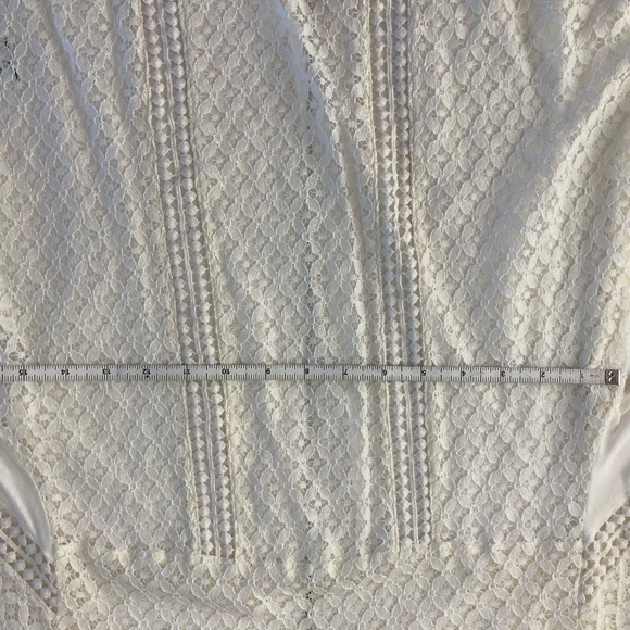 LACE TOP - Picture 3 of 4